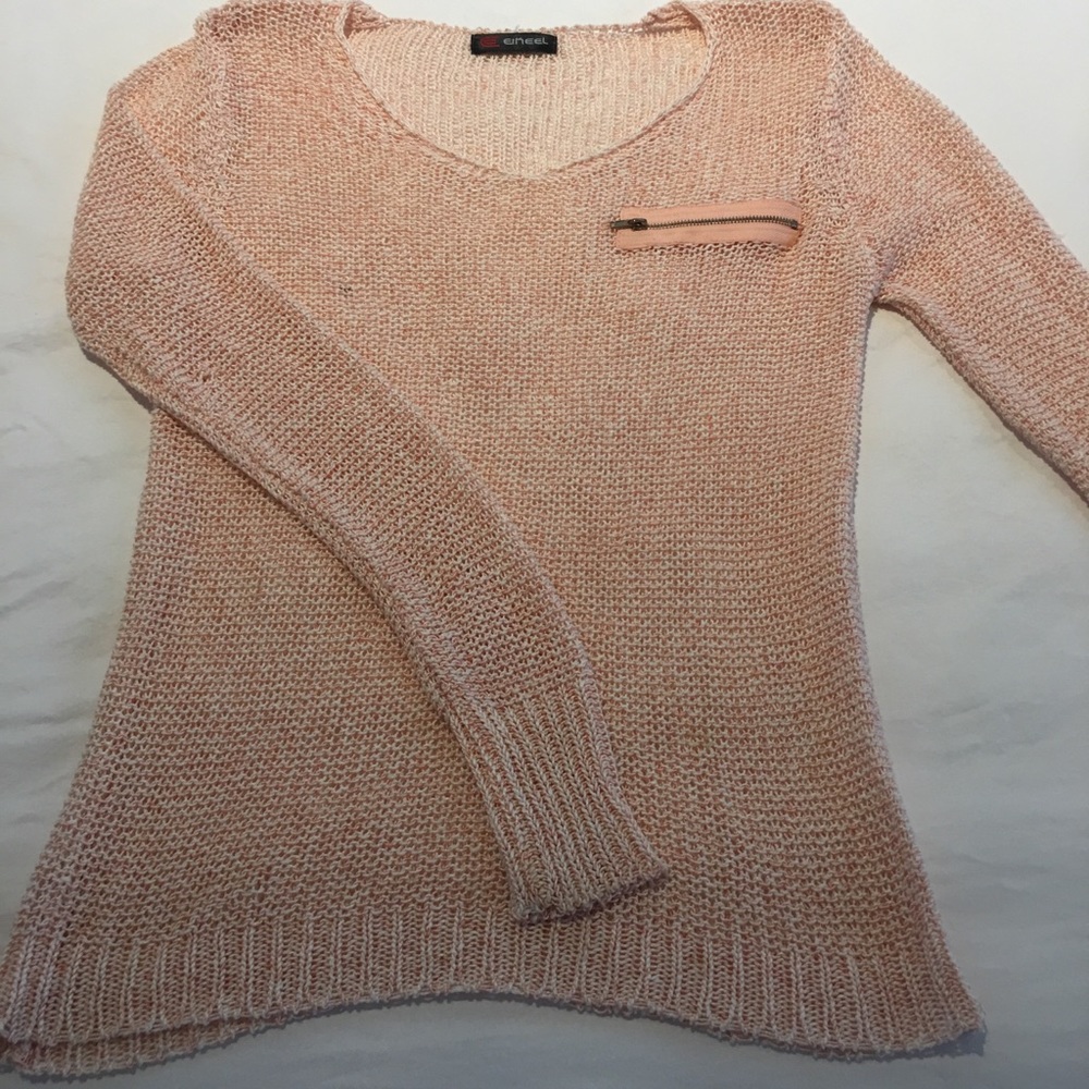 Peach cotton knitted sweater